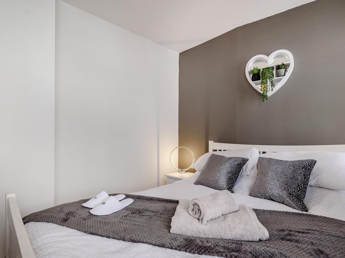 Modern Apartment In Central Λίνκολν Εξωτερικό φωτογραφία